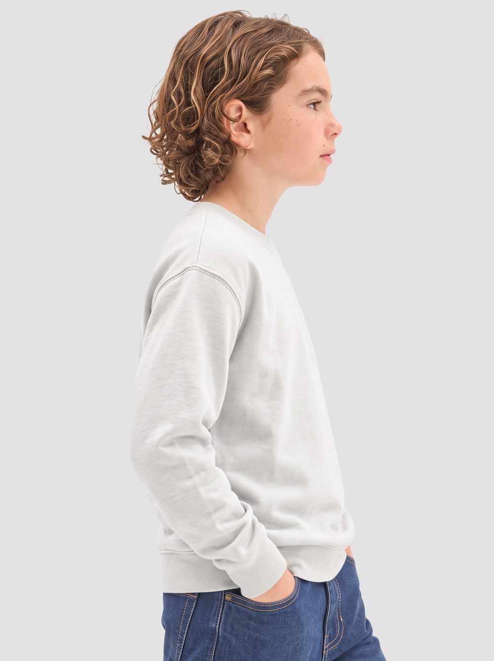Gildan Youth Heavy Blend Crewneck Sweatshirt - 18000B thumbnail 3