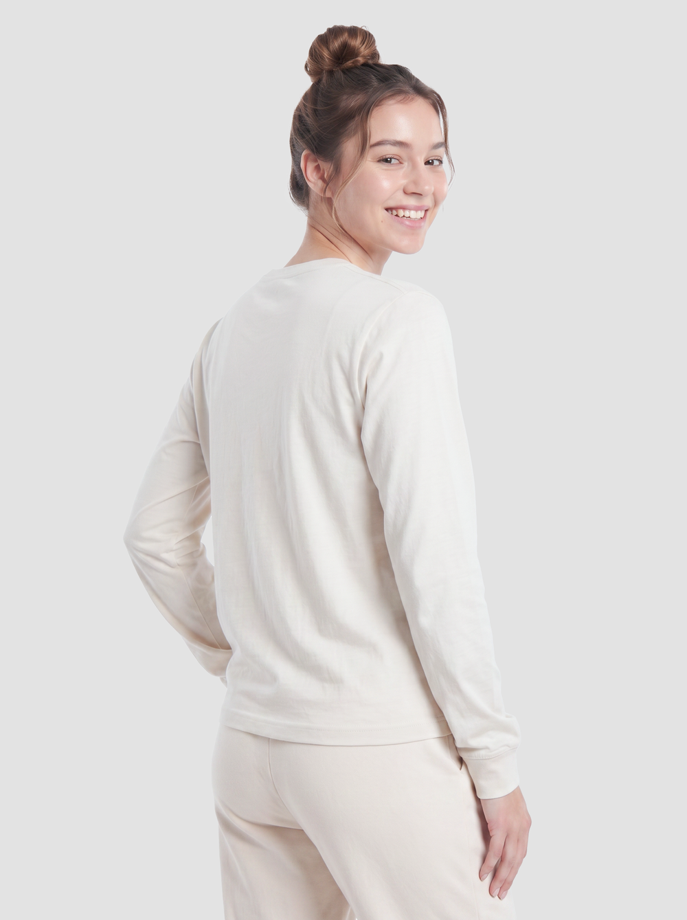 BELLA + CANVAS 3501 - Jersey Long Sleeve Tee — view 2